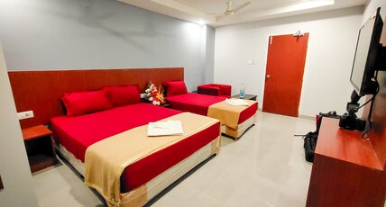 JANAKI PRIDE Room Type - Deluxe