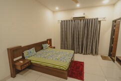 HideOut Jaipur 2bhk Villa