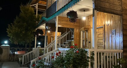 Mayadeep homestay-10 kms from Kainchi dham mandir Room Type - Pinewood Room with Valley view