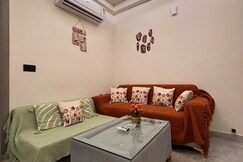 Rooms of House of RaShe Cozy 1BHK Near Golf Course Road