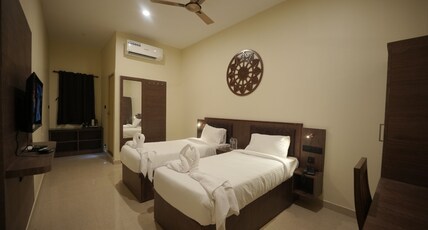 KAYAL RESIDENCY Room Type - TWIN BED ROOM