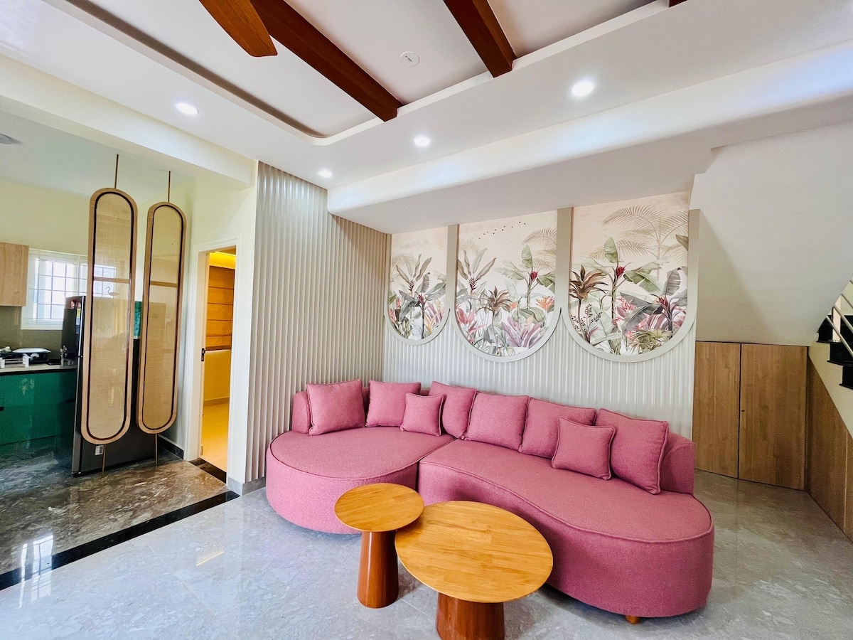 Villa Anvila - Luxury 3BHK Private Pool Villa Near Bangalore - Tap to explore photos