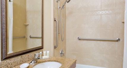 Staybridge Suites MCALLEN Room Type - 1 Dbl 1 Bdrm Suite Comm Mobil Access Tub