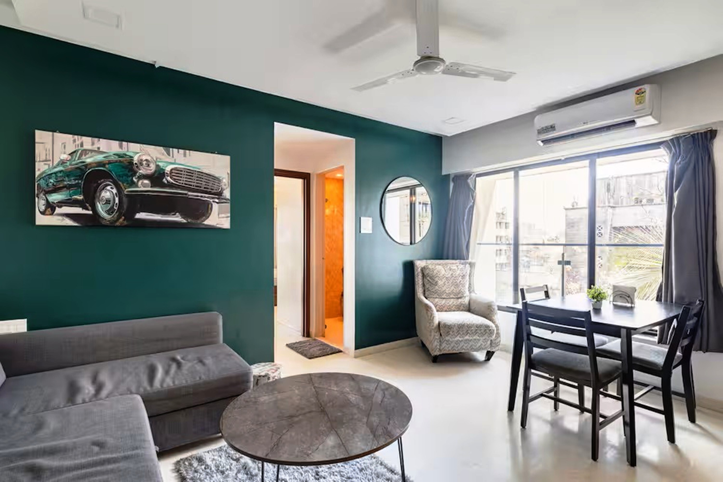 Emerald Abode Premium 1 Bed Condo - Tap to explore photos