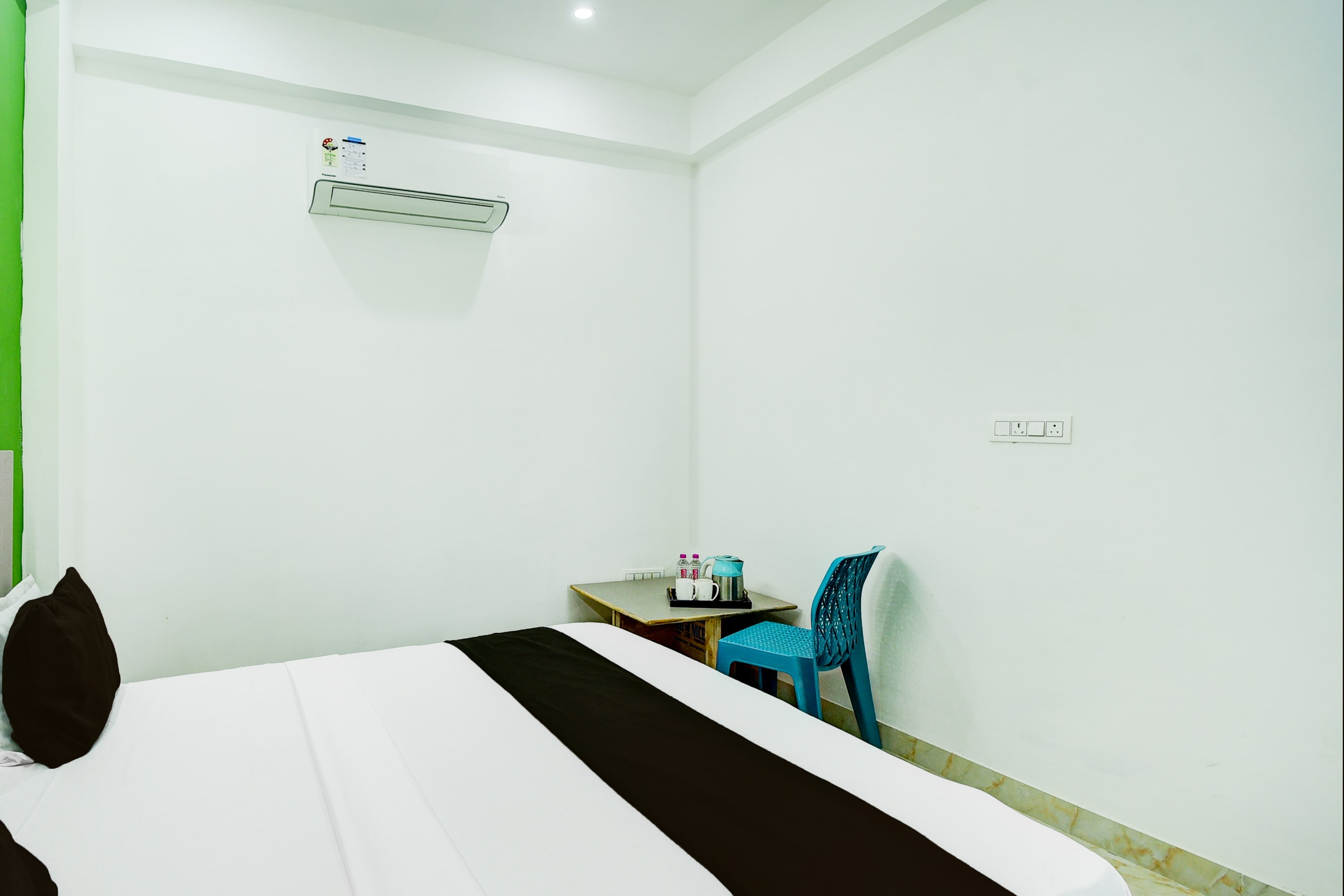 Hotel O Avondale - Tap to explore photos