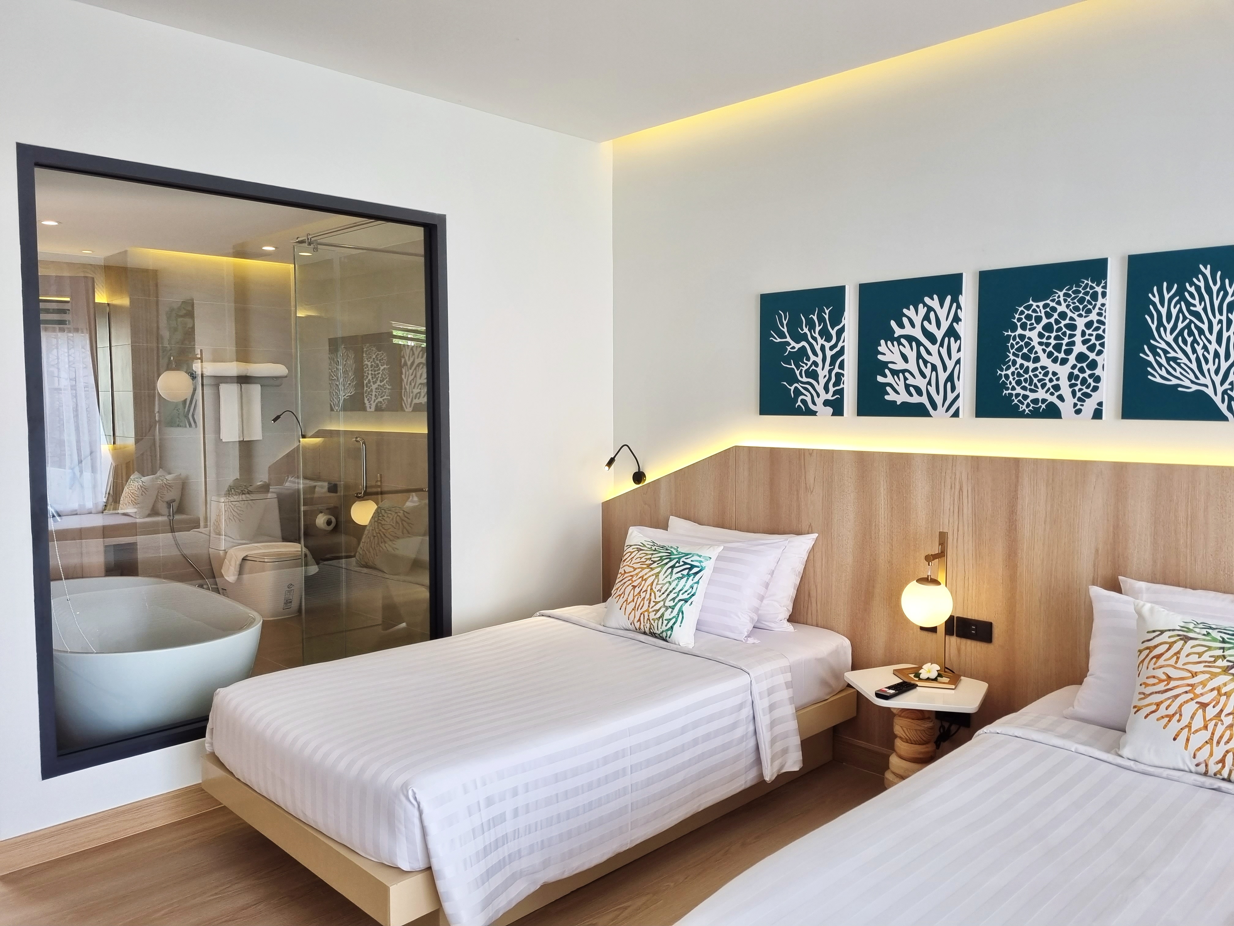 Phuket Emerald Beach Resort - Tap to explore photos
