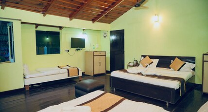 Blue Rose Homestay Room Type - Bedroom 5