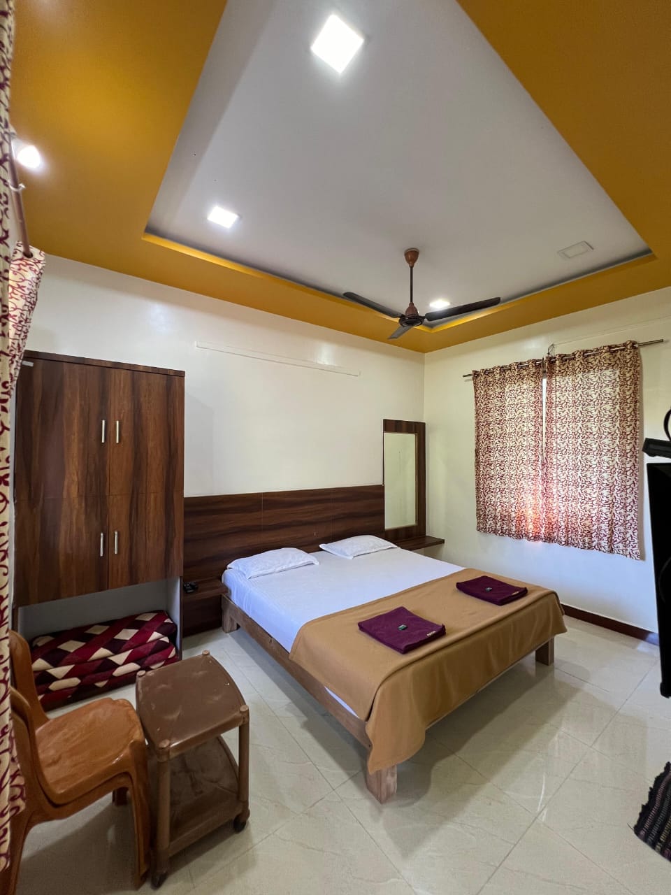 Maitri Beach resort - Tap to explore photos