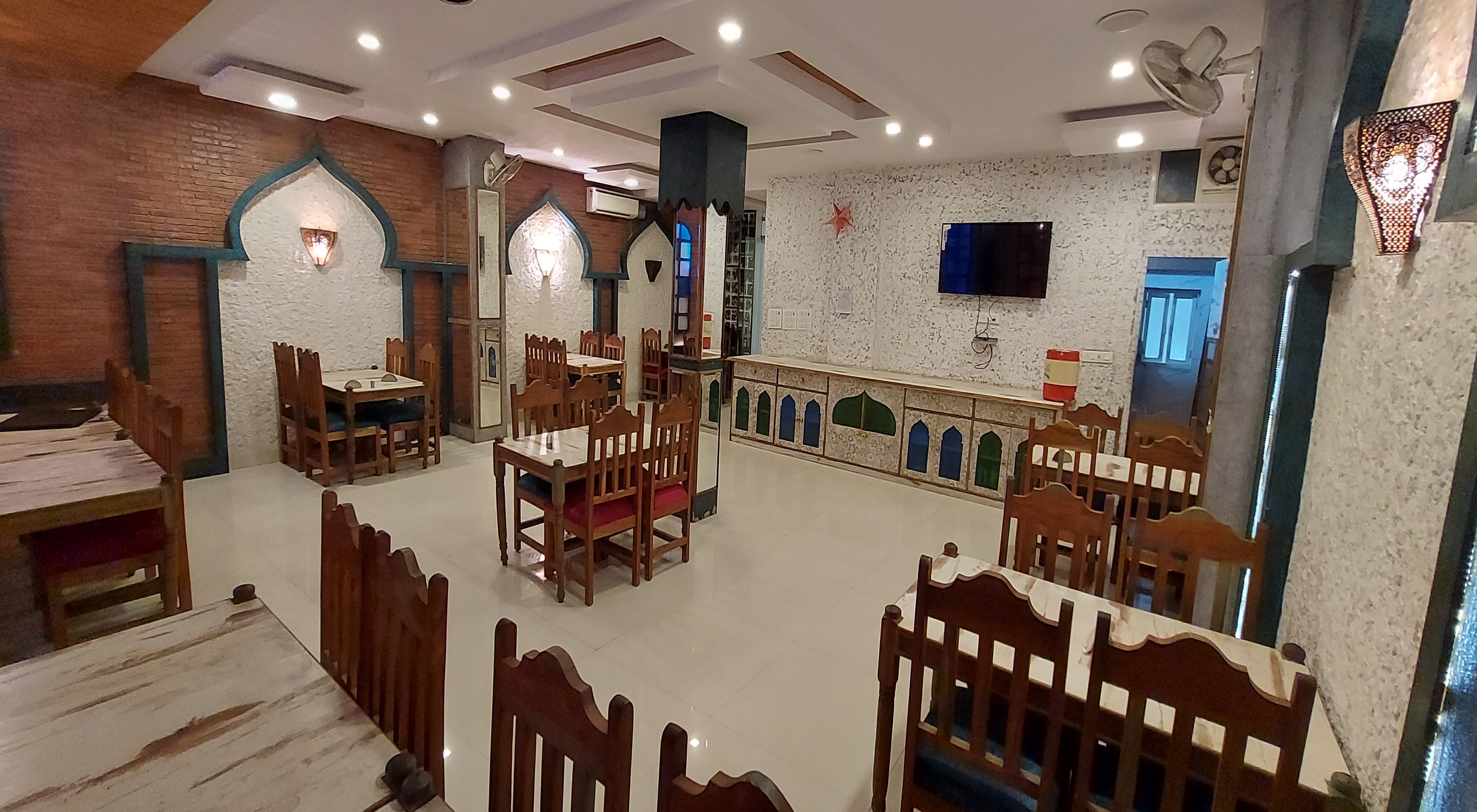Main gallery