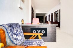 SPOT ON by OYO Hotel Lakshya Ghatampur