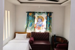 V Tourist homestay