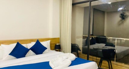 Mount view by farstay Room Type - Hill View Standard Double Room With Balcony Non Ac