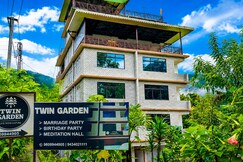 Twin Garden by TAPSOM