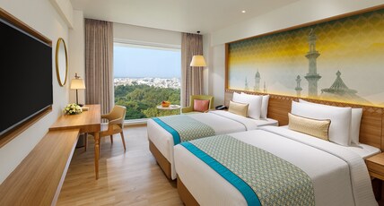 Bellevue Sarovar Premiere Junagadh Room Type - Superior Room - 2 Single Beds 25SQM City View Free WiFi Shower