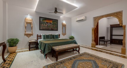 Rajasthan palace - A Heritage Boutique Hotel in Jaipur Room Type - Maharaja Family Suite Room