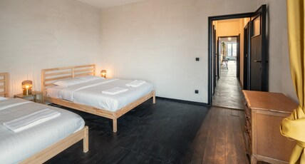 Cozy 2BR/14P Apartment - Central Antwerp Room Type - Cozy 2BR/14P Apartment - Central Antwerp