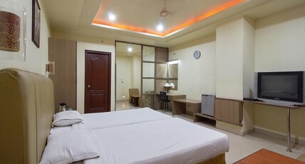 HOTEL SITARA GRAND KUKATPALLY Room Type - EXECUTIVE ROOM