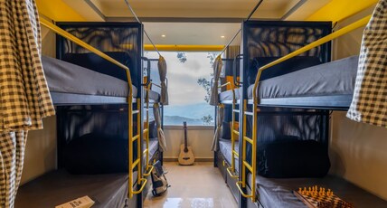 The Hosteller Dalhousie, Mall Road Room Type - Bed in 8 Bed Female Dormitory with Mountain View