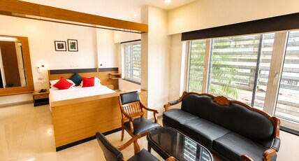 Hi 5 Hotel & Experience Room Type - Suite Room