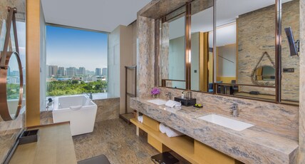 InterContinental Hotels TAIYUAN, an IHG hotel Room Type - 1 King Classic