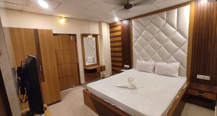TN RESORT Room Type - Queen Cottage WITH GARDEN VIEW