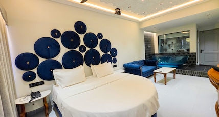 Hotel Nova Bloom Room Type - Netflix Suite with in Room Jacuzzi Bubble Bath Massage Tub and Projector with Speaker Hotel Nova Bloom Room Type - Netflix Suite with in Room Jacuzzi Bubble Bath Massage Tub and Projector with Speaker
