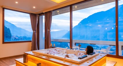 Moustache Select Manali Room Type - Serenity Suite