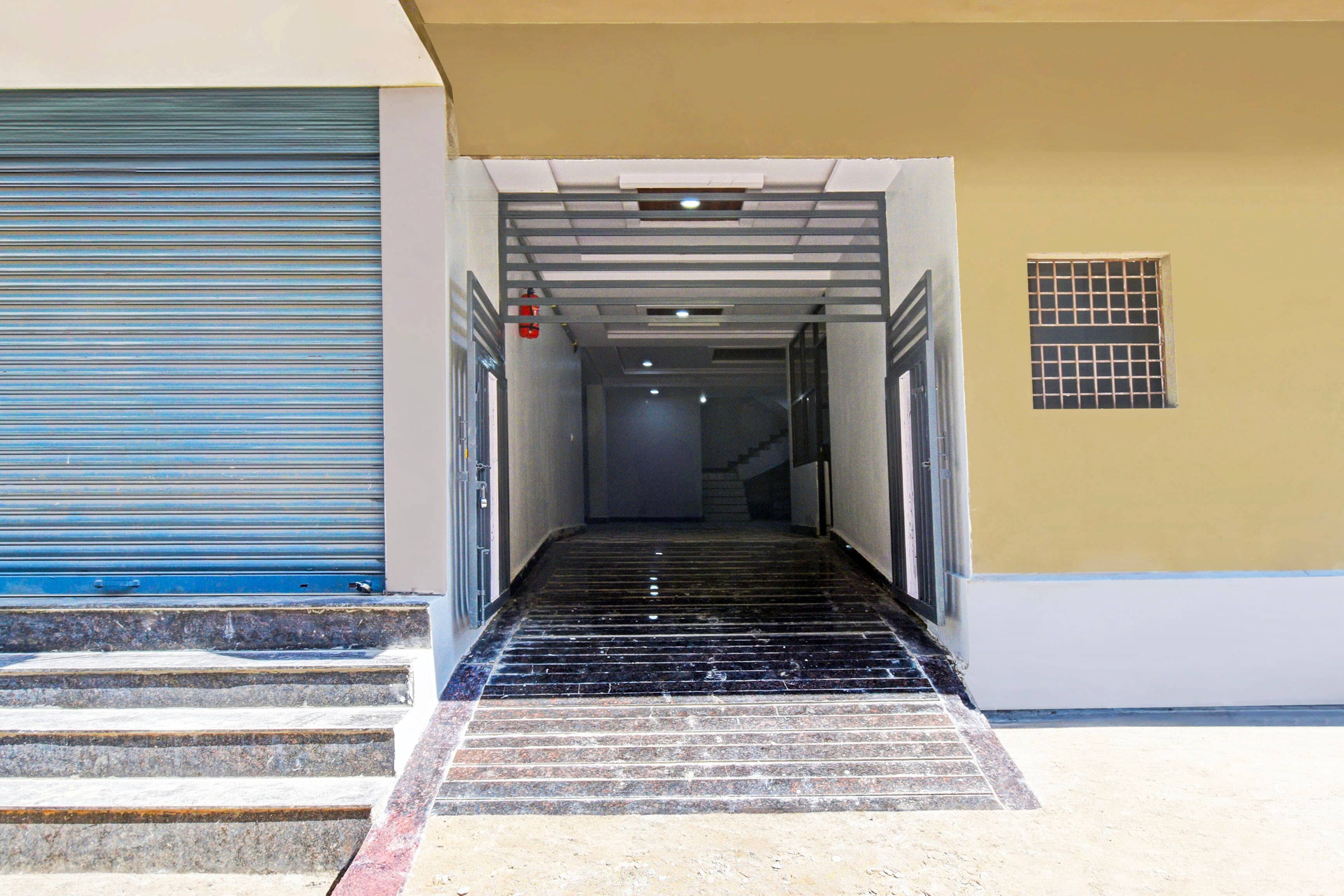 Hotel O RBS Square Inn Uppal - Tap to explore photos