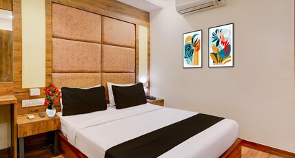 Townhouse LBS Road BKC Formerly Royal Palace Room Type - Classic