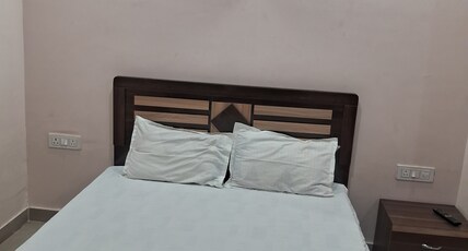MAGNATE INN Room Type - Standard Room with Forest View
