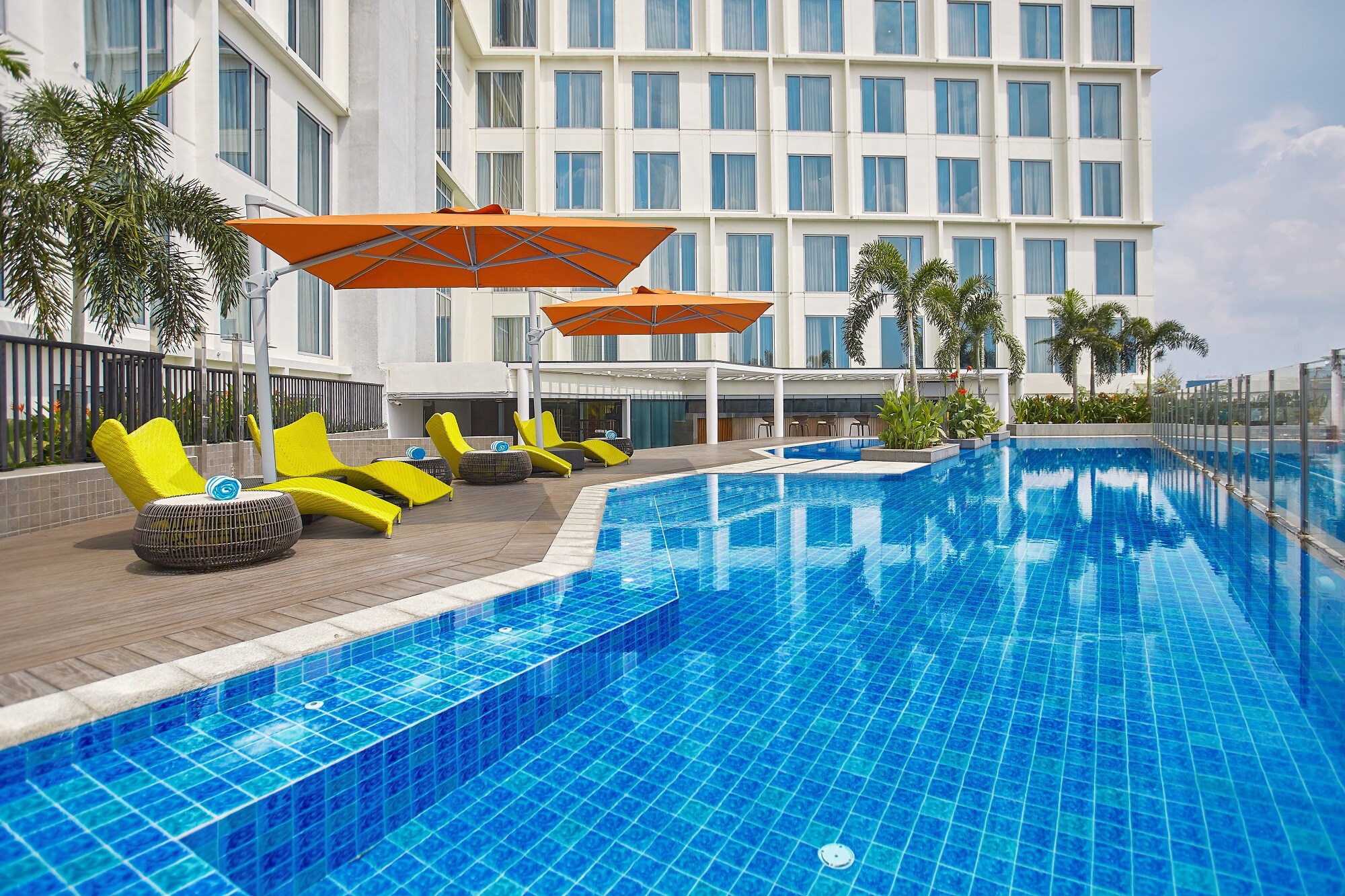 Kingsford Hotel Manila Bay - Tap to explore photos