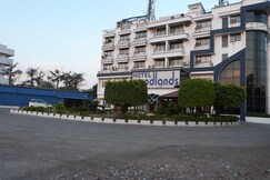 Hotel Woodlands