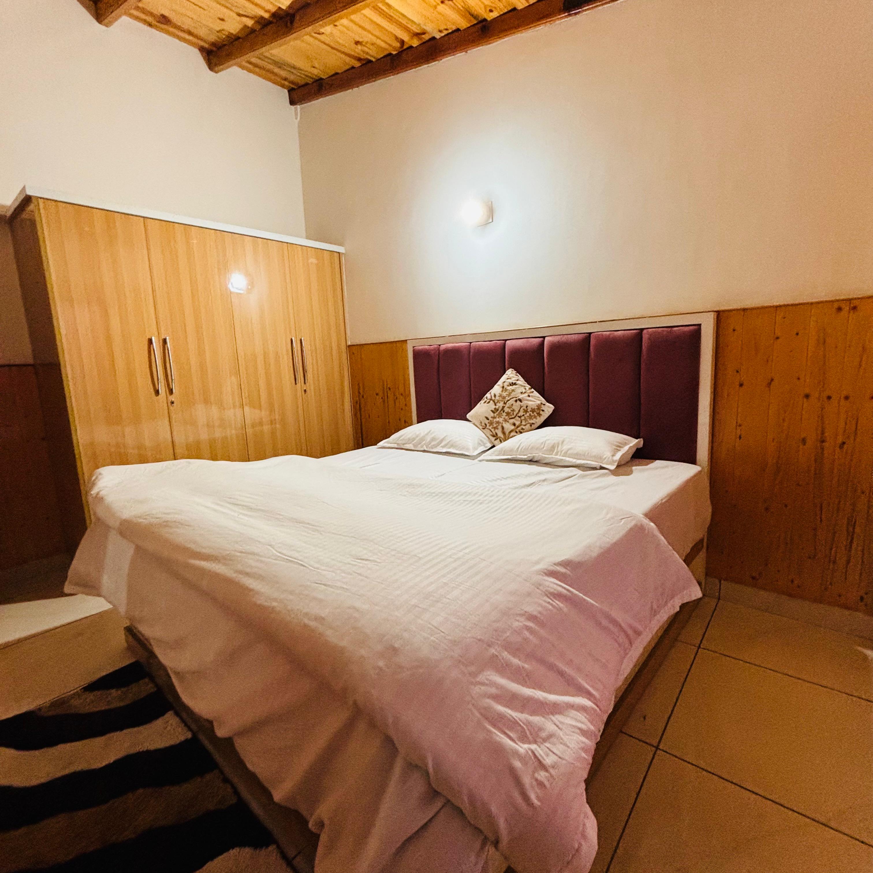 ROSEWOOD HOME STAY - Tap to explore photos