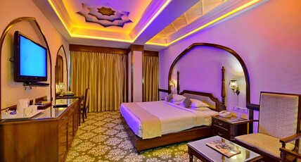 Hotel Amara Room Type - Era King Bed Room