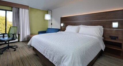Holiday Inn Express Durham, an IHG Hotel Room Type - Standard Room