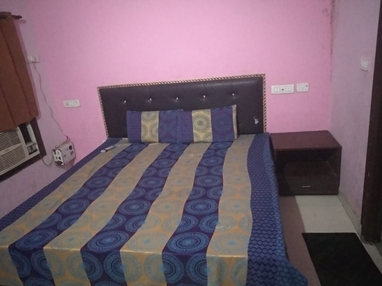 Hotel Abhinandan - Tap to explore photos
