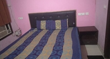Hotel Abhinandan Room Type - Deluxe Room