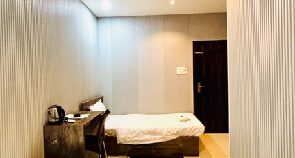 Atithi inn Room Type - TWIN BED EXECUTIVE ROOM