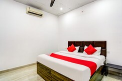 Hotel O Aashirvad