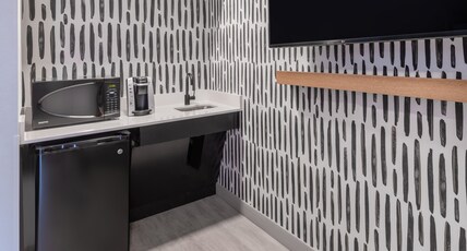 Atwell Suites Austin Airport Room Type - 1 King Suite Mobility Accessible Roll in Shower