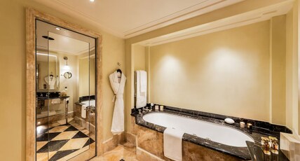 Loscar London Hotel Room Type - Studio Suite