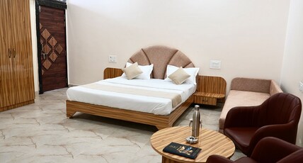 Hotel Entry Point Room Type - Deluxe Room Hotel Entry Point Room Type - Deluxe Room