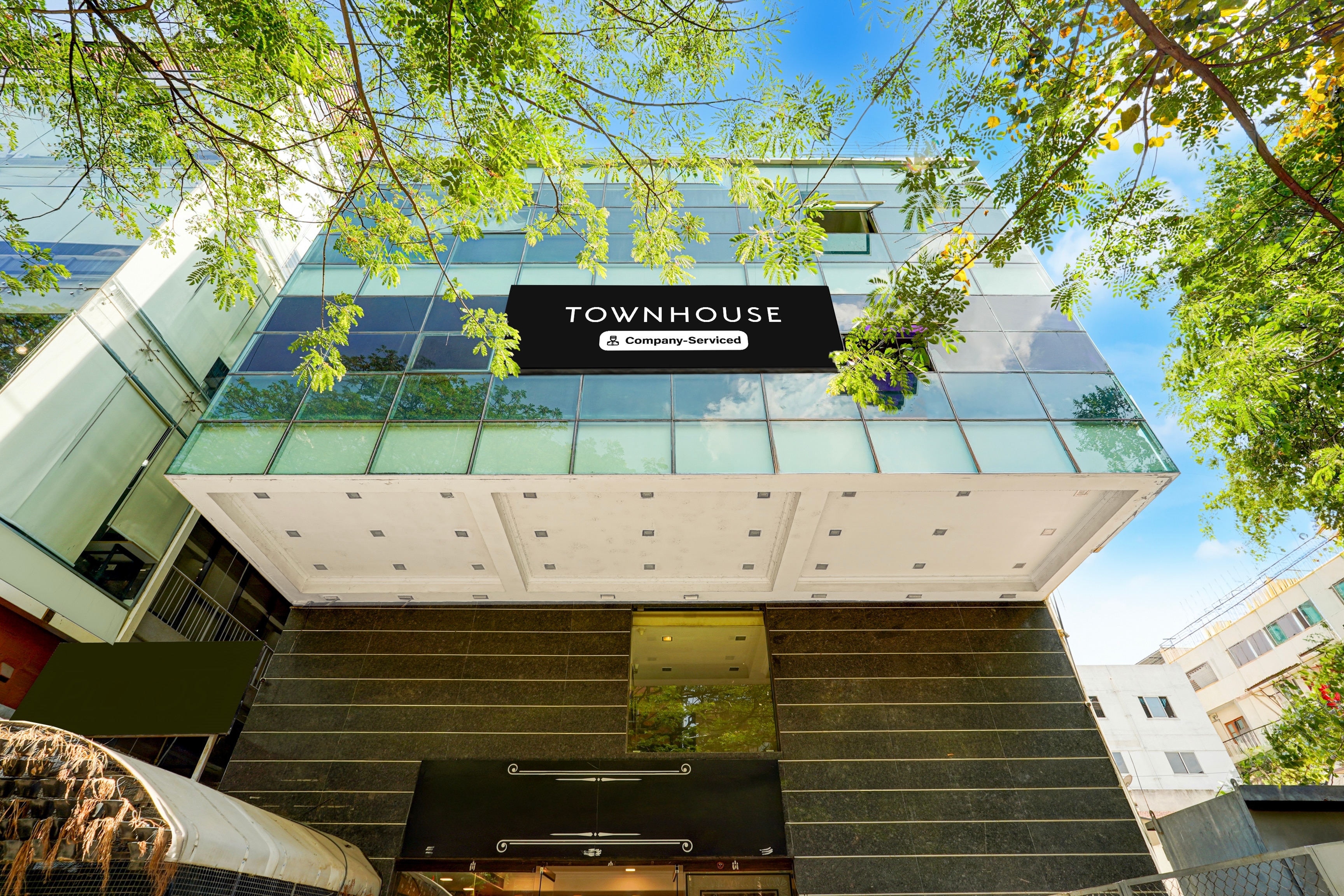 Townhouse Indiranagar Metro Station Bangalore - Tap to explore photos