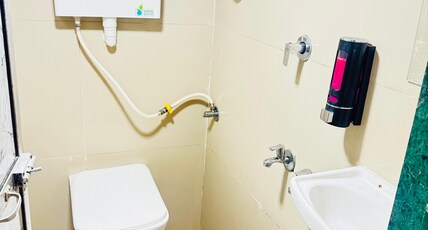 Milano Cabin Stay and AC Dormitory Room Type - Bed in a AC Dormitory