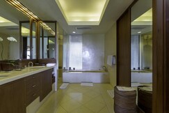 Alila Manggis