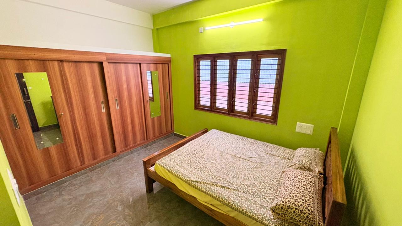THE GREEN GALLERY HOMESTAYS - Tap to explore photos