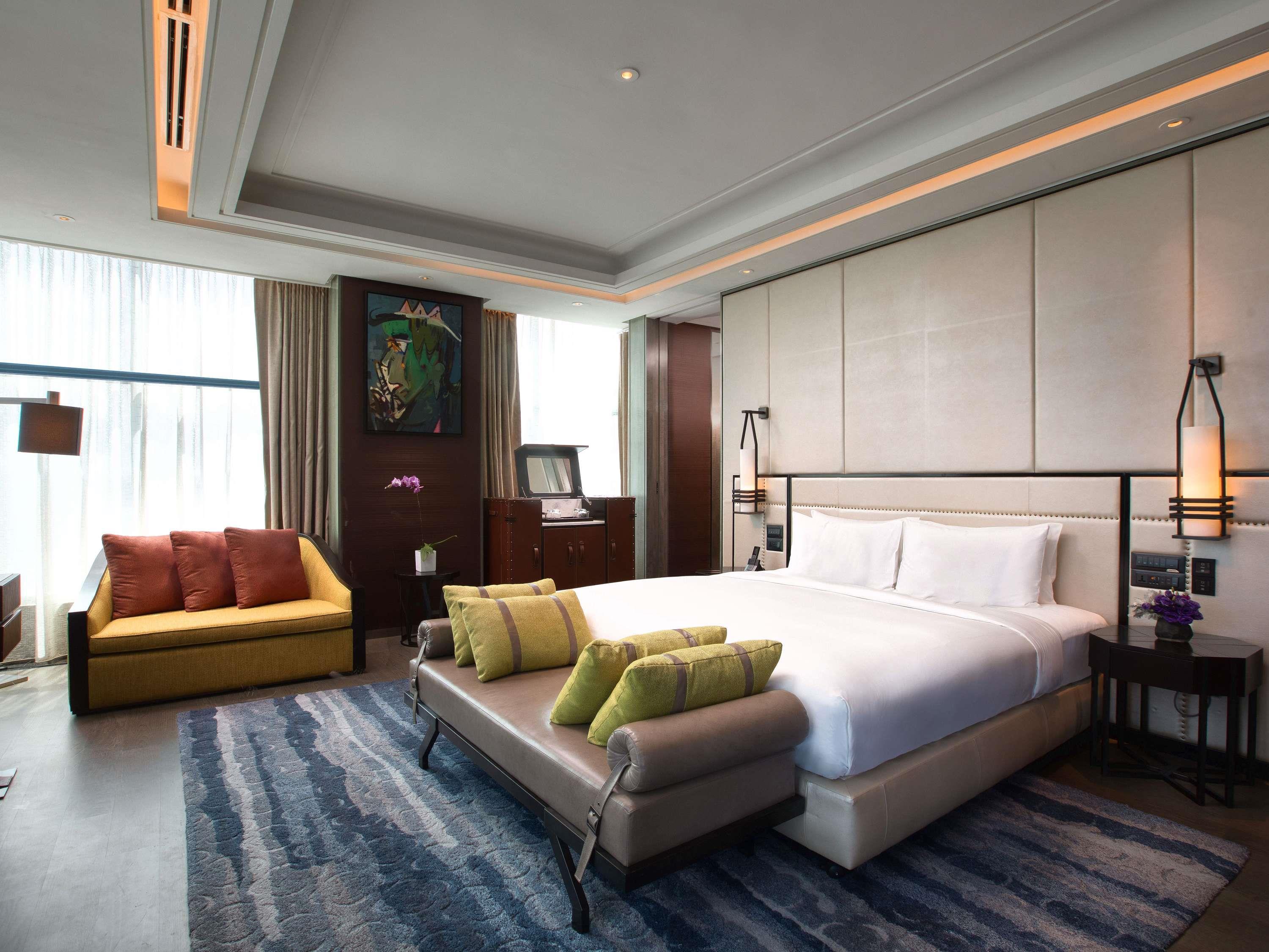 Sofitel Kuala Lumpur Damansara - Tap to explore photos