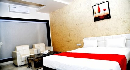 Hotel Rama Palace Room Type - Family AC Room