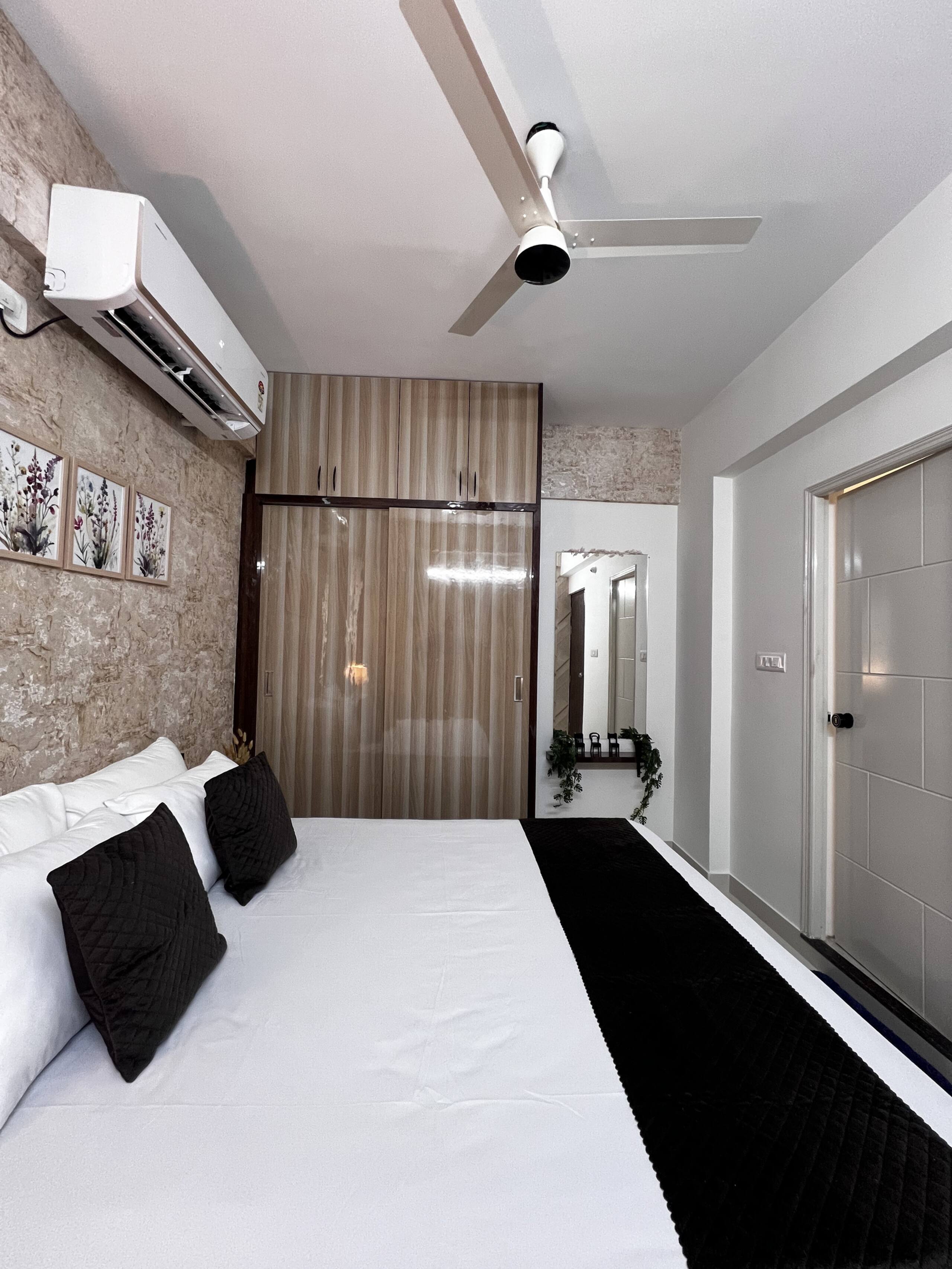 Te amo Private Penthouse Brookfield - Tap to explore photos