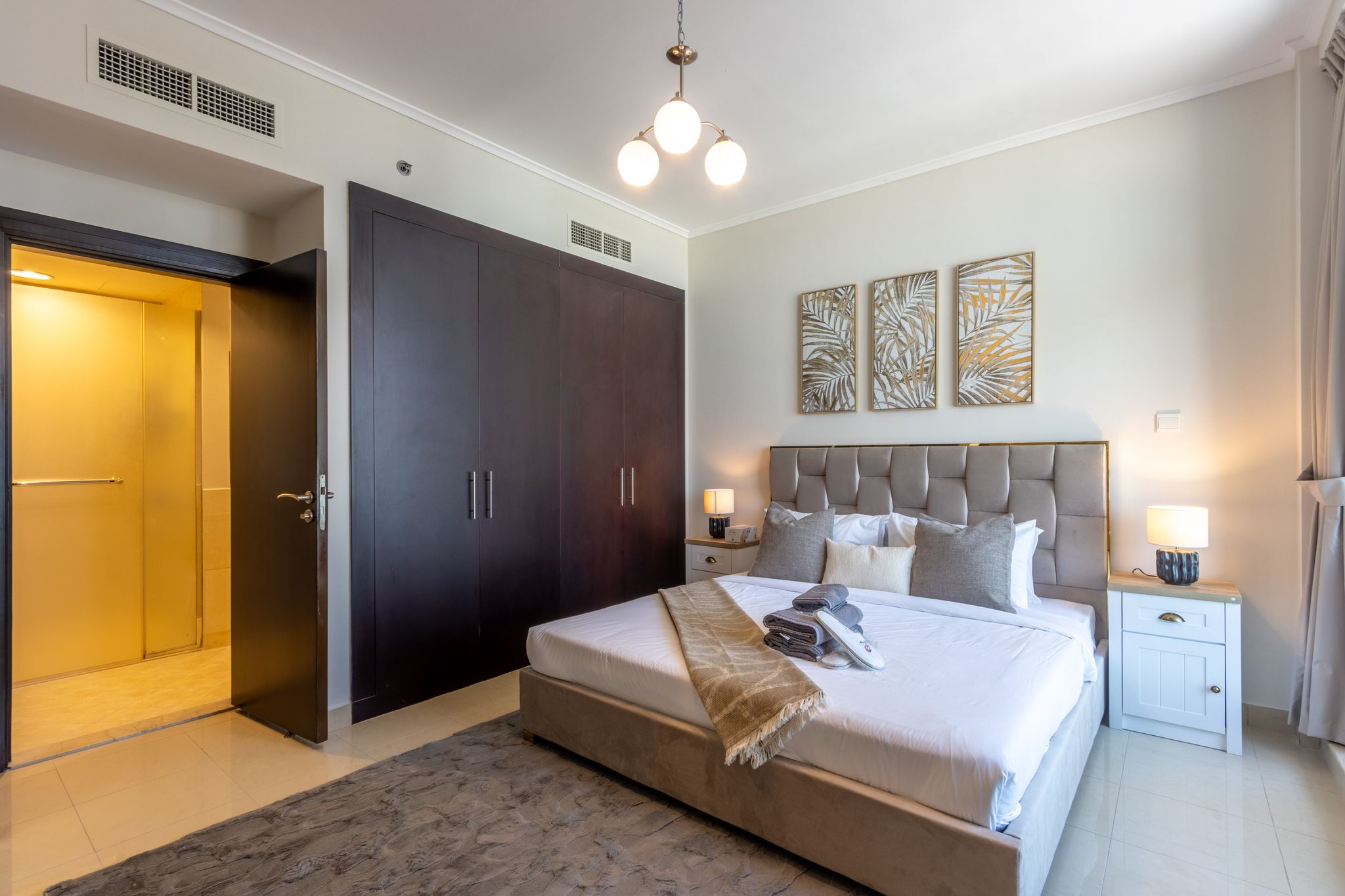ELIVAAS Curated Chic High-Floor 1BR in The Greens | Skyline Views - Tap to explore photos